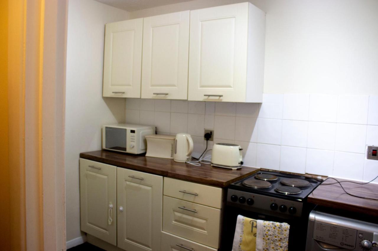 Kempston Cosy Lodge Бедфорд Екстериор снимка